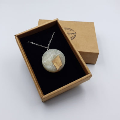Resin pendant, round design in white color with olive wood small