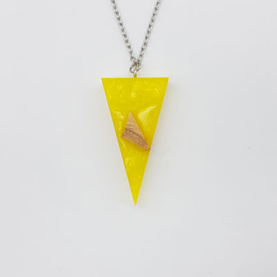 Resin necklace,  triangle design in yellow color with olive wood small
