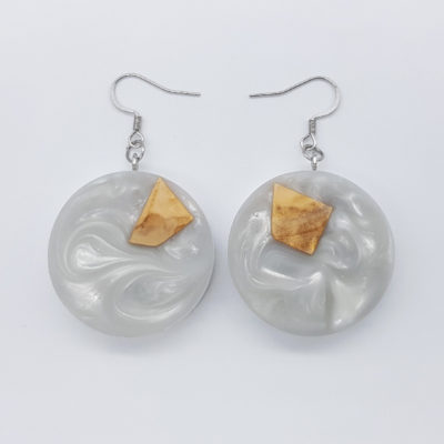 Resin earrings, rounds in white color with olive wood