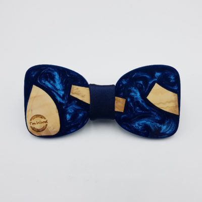 Resin bow tie in dark blue with olive wood