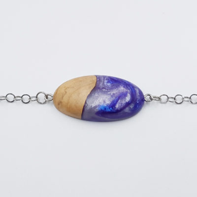 Resin bracelet in purple  white with olive wood