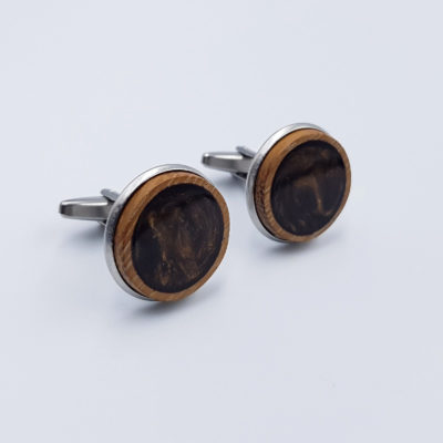 Resin cufflinks in brown and wooden bezel