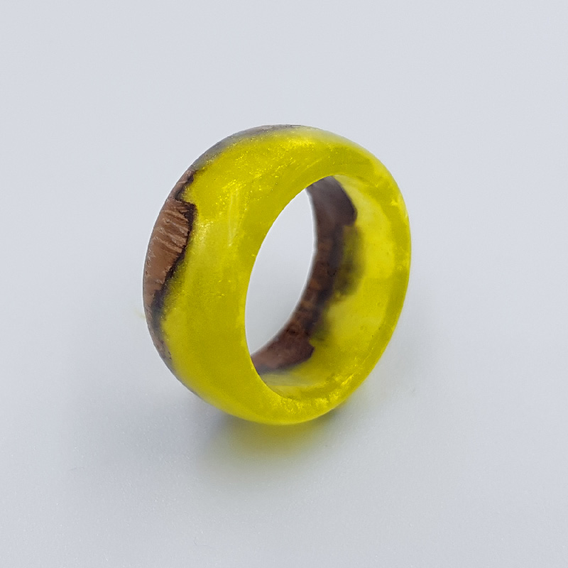 δαχτυλίδι ρητίνης κίτρινο