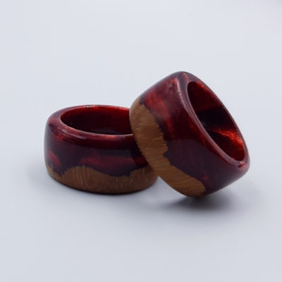 Resin ring in red with wood