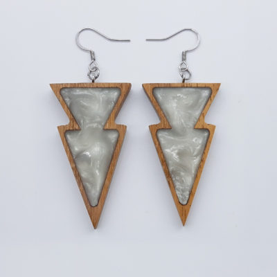 Resin earrings, double triangles in white color with wooden bezel