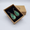 Σκουλαρίκια από υγρό γυαλί πράσινα σταγόνα με ξύλινο πλαίσιο