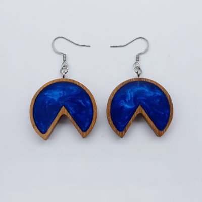 Resin earrings, rounds recess in blue color with wooden bezel