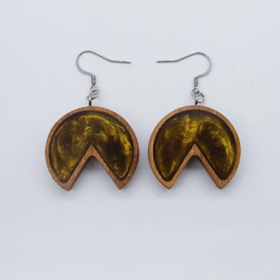 Resin earrings, rounds recess in gold color with wooden bezel