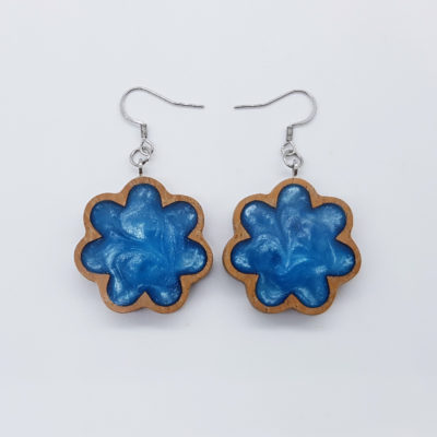 Resin earrings, flowers in light blue color with wooden bezel